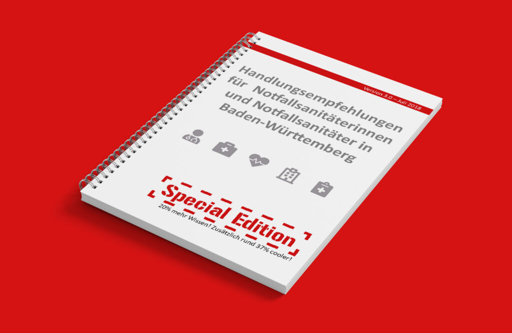 Zugeklapptes Buch auf rotem Hintergrund. Auf dem Titel steht "Handlungsempfehlungen für Notfalsanitäterinnen und Notfallsanitäter in Baden-Württemberg" und der Zusatz "Special Edition"